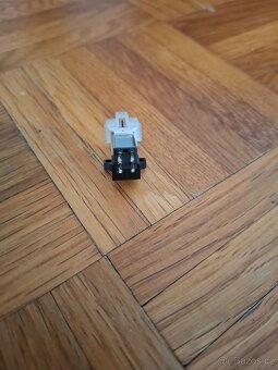 Jehla gramofon tesla - 3