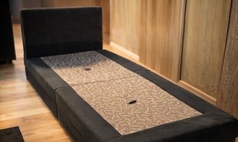 Rozkládací křeslo na spaní - 3