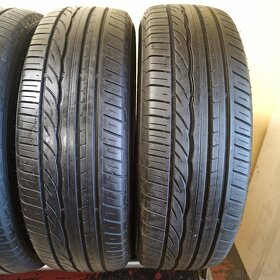 Dunlop 225/60 R18 100H 5mm - 3