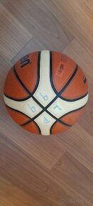 Basketbalový míč Molten GM5X - 3