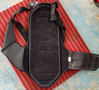 Páteřák Westige Protector Adult L - 3