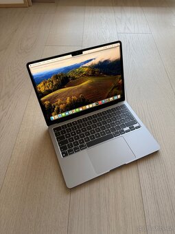 NOVÝ APPLE MACBOOK AIR 13.6” M3/256GB/8GB/BATERIE 100% - 3