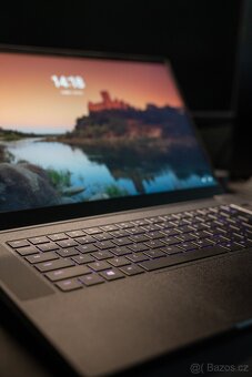 RAZER BLADE 15" RTX 3070 | 32GB DDR5 | 1,5TB M2 NVEe - 3