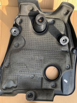 VW 1.9 TDI Kryt motoru - 038103925 AJ - 3
