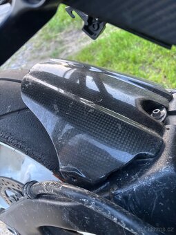 Karbonovy predni a zadni blatnik na Suzuki Gsxr 1000 05-06 - 3