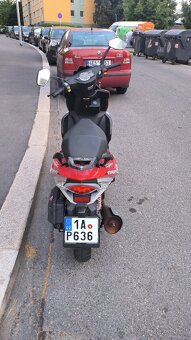 Skutr Maxon Matador 125 - 3