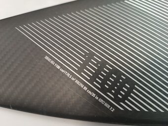 Hydrofoil S28 NAISH Kite Mach-1 Semi-complete, ročník 2024 - 3