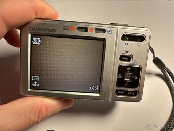 Olympus Fe-20 - 3