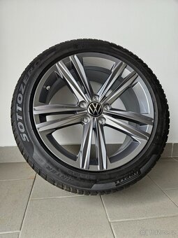 Orig. VW Sebring 5x112 Zimní 245/45/18 - Top - 3