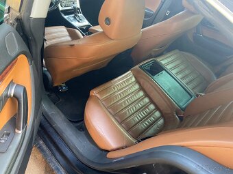 Interiér Volkswagen Passat CC B6 - 3