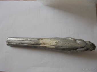 Lev ve znaku Peugeot - 3