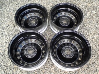 16 plechové disky Renault Trafic,Opel Vivaro,Primastar - 3
