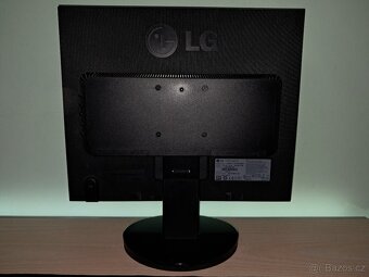 Monitor LG Flatron L1935TR+Repráky Genius SP-E350 - 3