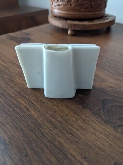 Vázička porcelán - 3