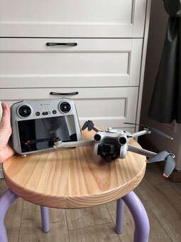 Dron DJI Mini 3 Pro Fly More Combo - 3