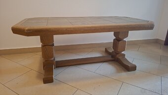 Konferenční stolek s dlaždicemi - 3