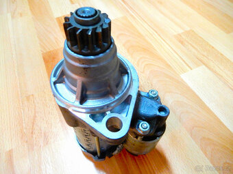 Startér 0AM911024A - 3