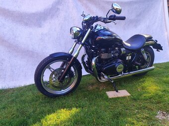Triumph speedmaster 986 - 3
