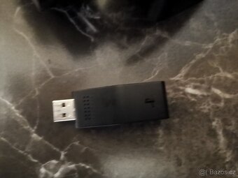 Sluchátka Sony Platinum Wireless headset na PS4 - 3