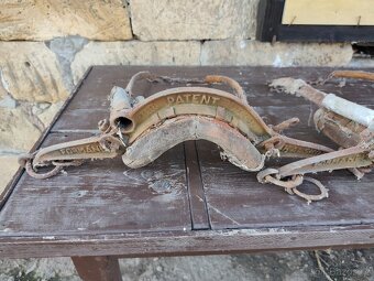 Chomouty na voly - 3