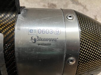 Akrapovič M-HT00202 - original - 3