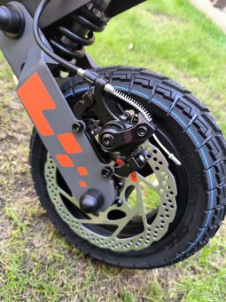 Elektricka kolobezka Kugoo Kirin Kukirin G2 2024 - 3