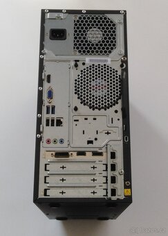 Počítač Lenovo - 3