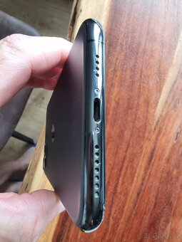 Prodám iphone 11 pro max 64GB - 3