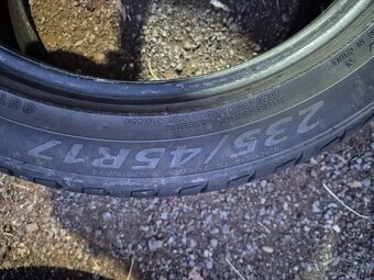 Pneu 235/45/17 2 kusy - 3