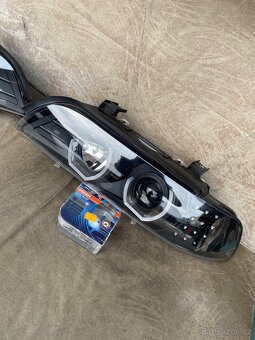 Zánovní přední světla BMW E39 - 3