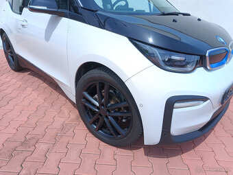 BMW i3 Facelift LED kamera tepelko navigace parkpilot - 3