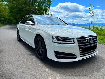 Audi S8 700ps - 3