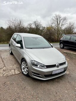 Volkswagen Golf 1.6TDi 77kw 1.Maj DSG Highline Serviska - 3