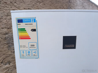 CHLADNIČKA S MRAZNIČKOU ZANUSSI - A++ - 175cm - 3