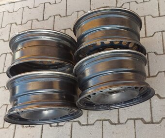 Opel plechové disky 16", 5x115, ET41, 70,3mm - použité pěkn - 3