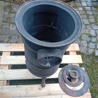 Stará litinová kamna bubínek - 3