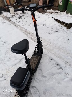 Elektrokolobezku 5201 - 3