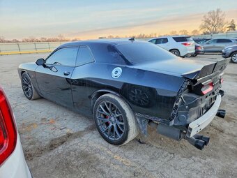 DODGE CHALLENGER SRT 392 6.4 2016 - 3