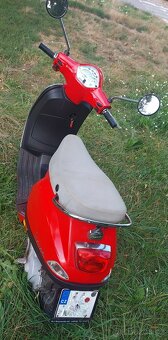 Vespa LX50 2T - 3
