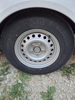 Prodám pneu 185/80 r14 102 - 3