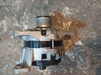 Prodam novy originál alternator iveco daily 3.0 - 3