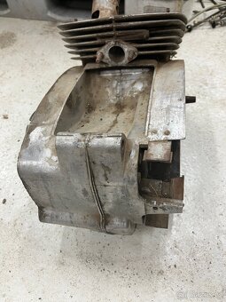 Motor čz 250 dvouválec 471 nebo 472 - 3