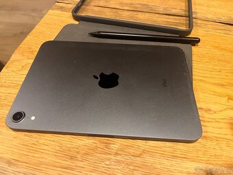 Ipad mini 6 generace 64GB s příslušenstvím. Velmi dobrý stav - 3