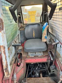 Smykovy nakladac Gehl 4610 - 3