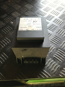 Bezpečnostní oddělovací transformátor TRONIC 24V/150VA - 3