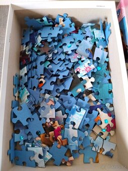 Puzzle Ledové království DINO -200 dílků – JAKO NOVÉ - 3