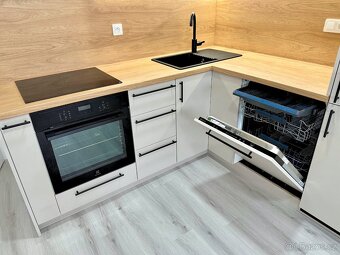 Moderní nový byt 2+kk s velkou terasou, rekuperací a výhledy - 3