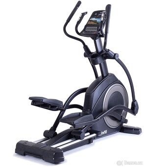 TRINFIT Monta C850i eliptický trenažér - 3