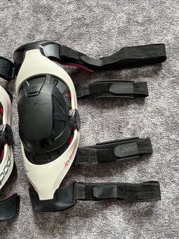 Kolenní Ortezy pod K700 - 3