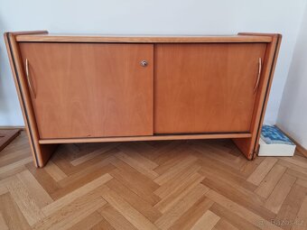 Stůl + komody - 3